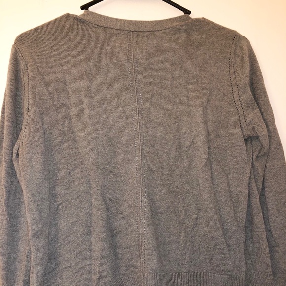 Small gray American Eagle Outfitters Cardigan - Picture 2 of 6